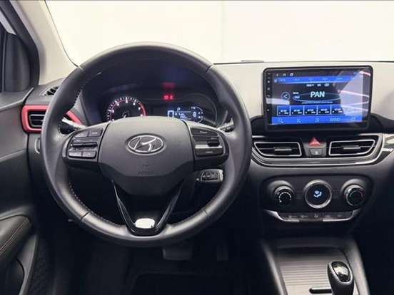 HYUNDAI-HB20X-2019