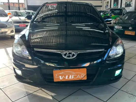HYUNDAI-I30-2.0 MPFI GLS 16V GASOLINA 4P AUTOMÁTICO HYUNDAI-I30-2011