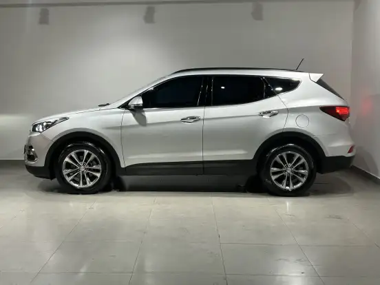 HYUNDAI-SANTA FÉ-2015