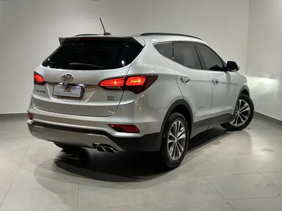 HYUNDAI-SANTA FÉ-3.3 MPFI 4X4 V6 270CV GASOLINA 4P AUTOMÁTICO HYUNDAI-SANTA FÉ-2015