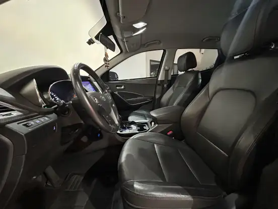HYUNDAI-SANTA FÉ-3.3 MPFI 4X4 V6 270CV GASOLINA 4P AUTOMÁTICO HYUNDAI-SANTA FÉ-2015