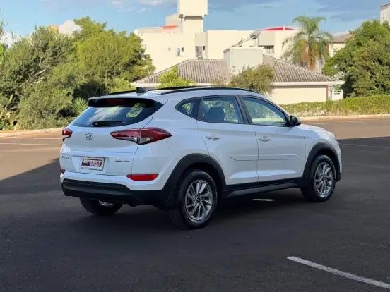HYUNDAI-TUCSON-2019