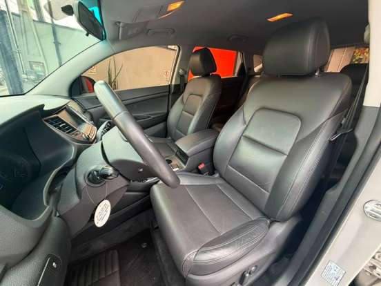 HYUNDAI-TUCSON-1.6 16V T-GDI GASOLINA GL ECOSHIFT HYUNDAI-TUCSON-2017