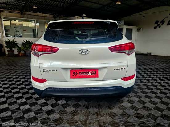 HYUNDAI-TUCSON-2021