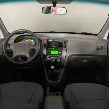 HYUNDAI-TUCSON-2.0 MPFI GL 16V 142CV 2WD GASOLINA 4P MANUAL HYUNDAI-TUCSON-2009