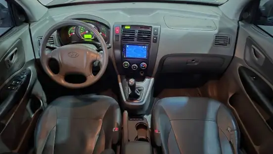 HYUNDAI-TUCSON-2013