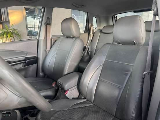 HYUNDAI-TUCSON-2012
