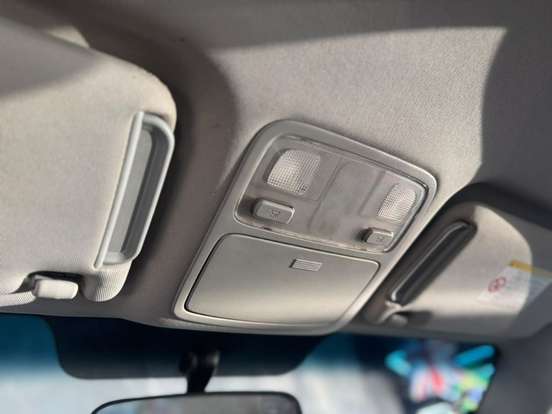 HYUNDAI-TUCSON-2012