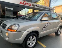HYUNDAI TUCSON 2.0 MPFI GLS 16V 143CV 2WD FLEX 4P AUTOMÁTICO HYUNDAI TUCSON 2.0 MPFI GLS 16V 143CV 2WD FLEX 4P AUTOMÁTICO