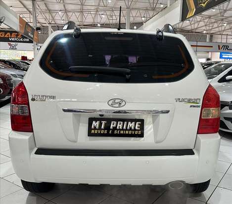 HYUNDAI-TUCSON-2.0 MPFI GLS TOP 16V 143CV 2WD FLEX 4P AUTOMÁTICO HYUNDAI-TUCSON-2015