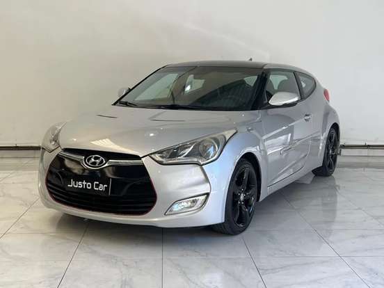 HYUNDAI-VELOSTER-2011