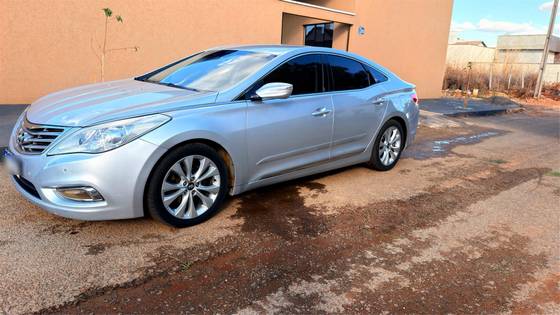 HYUNDAI AZERA 3.0 MPFI GLS V6 24V GASOLINA 4P AUTOMÁTICO