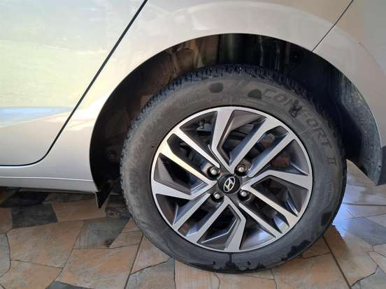 HYUNDAI-HB20-1.0 12V FLEX LIMITED MANUAL HYUNDAI-HB20-2023