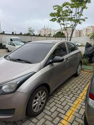 HYUNDAI-HB20-2017