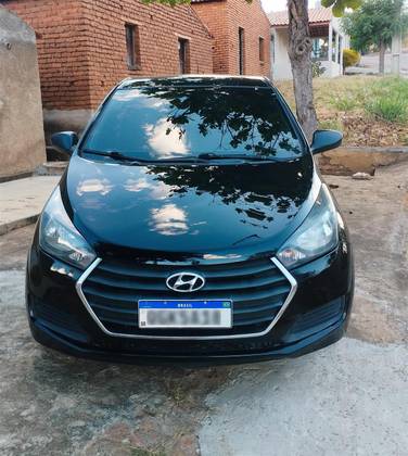 HYUNDAI HB20 1.0 COMFORT PLUS 12V FLEX 4P MANUAL