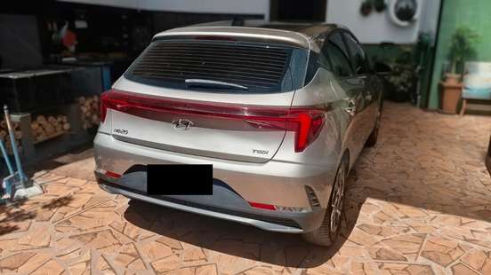 HYUNDAI-HB20-2023