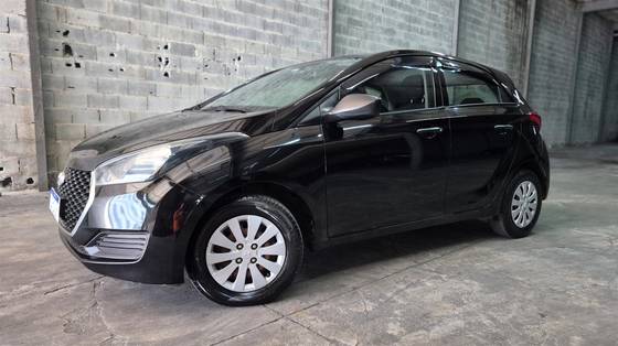 HYUNDAI HB20 1.0 UNIQUE 12V FLEX 4P MANUAL