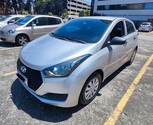 HYUNDAI-HB20-2018
