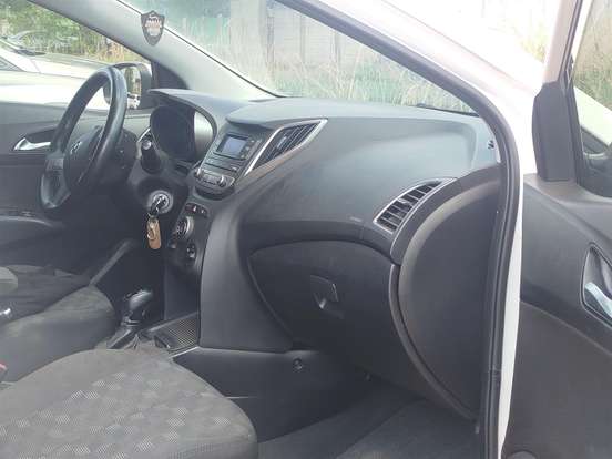 HYUNDAI-HB20-1.6 COMFORT STYLE 16V FLEX 4P AUTOMÁTICO HYUNDAI-HB20-2016