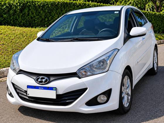 HYUNDAI HB20S 1.6 PREMIUM 16V FLEX 4P AUTOMÁTICO