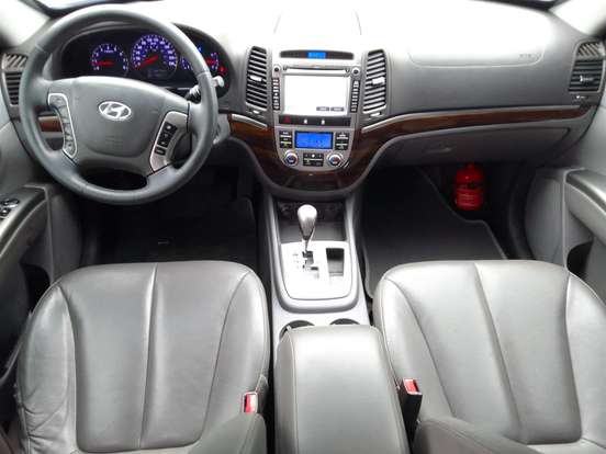 HYUNDAI-SANTA FÉ-3.5 MPFI GLS 7 LUGARES V6 24V 285CV GASOLINA 4P AUTOMÁTICO HYUNDAI-SANTA FÉ-2012