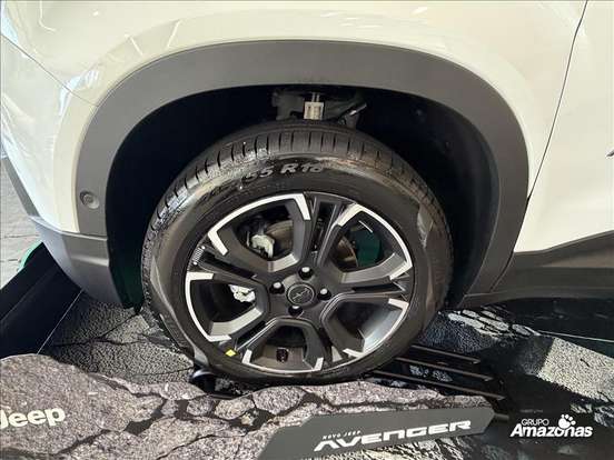 JEEP-AVENGER-2026