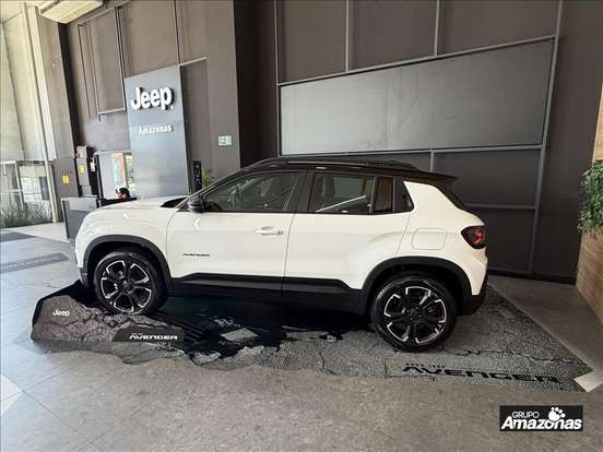 JEEP-AVENGER-2026