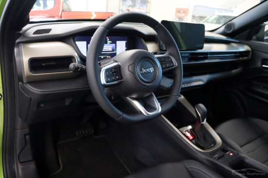 JEEP-AVENGER-2026