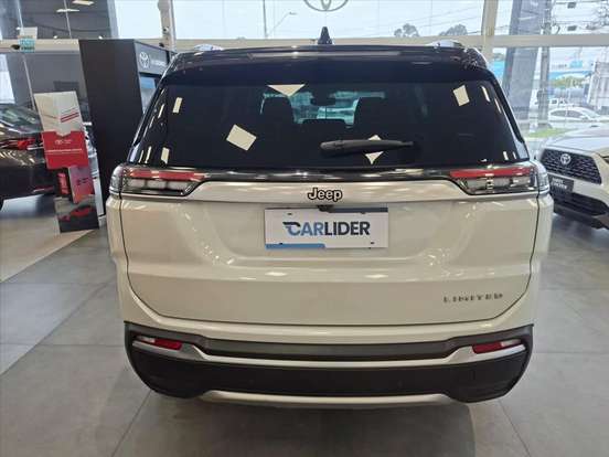 JEEP-COMMANDER-2024