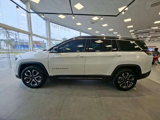 JEEP-COMMANDER-2024