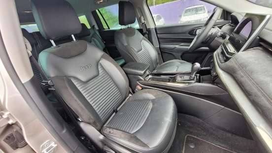 JEEP-COMMANDER-1.3 T270 TURBO FLEX LIMITED AT6 JEEP-COMMANDER-2025