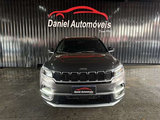 JEEP-COMMANDER-2022
