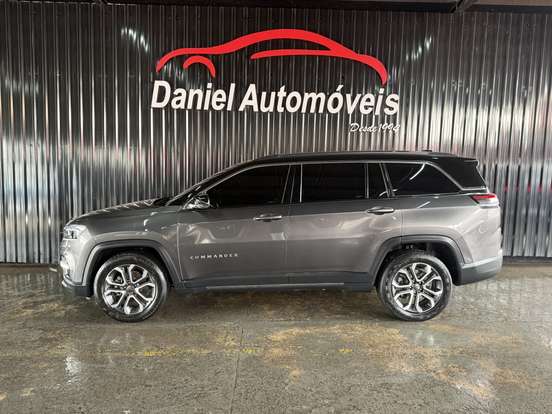 JEEP-COMMANDER-2022