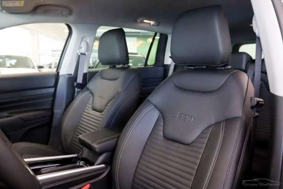 JEEP-COMMANDER-2026
