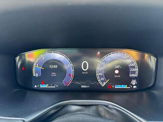 JEEP-COMMANDER-2025