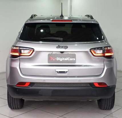 JEEP-COMMANDER-2025