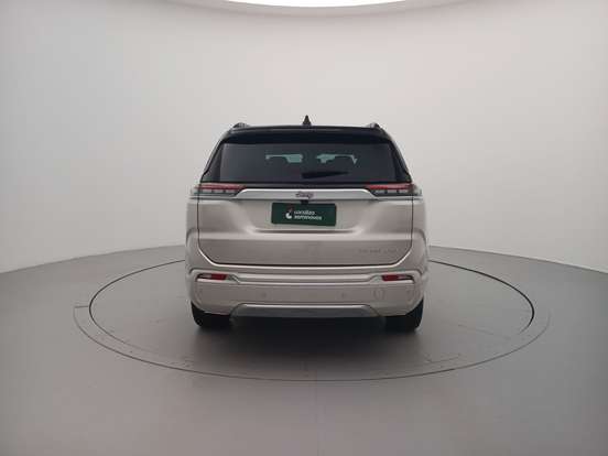 JEEP-COMMANDER-2023