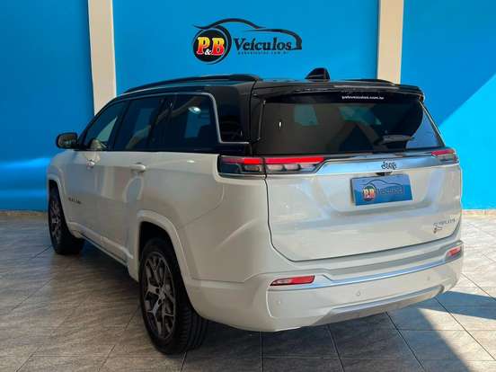JEEP-COMMANDER-2024