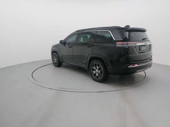 JEEP-COMMANDER-2024