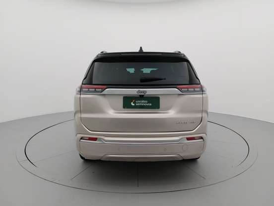 JEEP-COMMANDER-2024