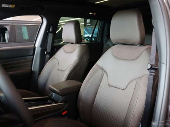 JEEP-COMMANDER-1.3 T270 TURBO MHEV OVERLAND AT6 JEEP-COMMANDER-2026