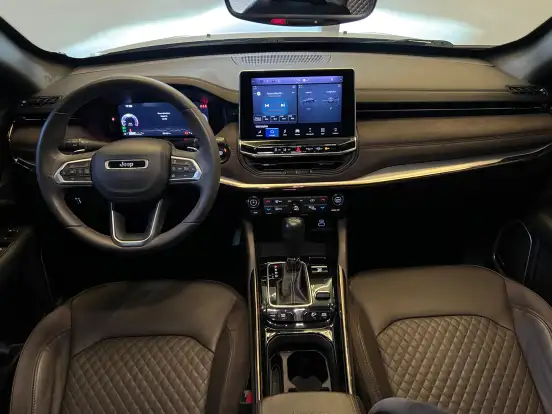 JEEP-COMMANDER-2021