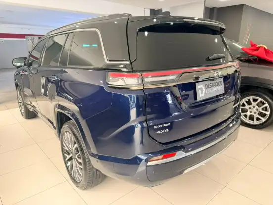 JEEP-COMMANDER-2025