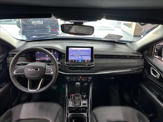 JEEP-COMMANDER-2024