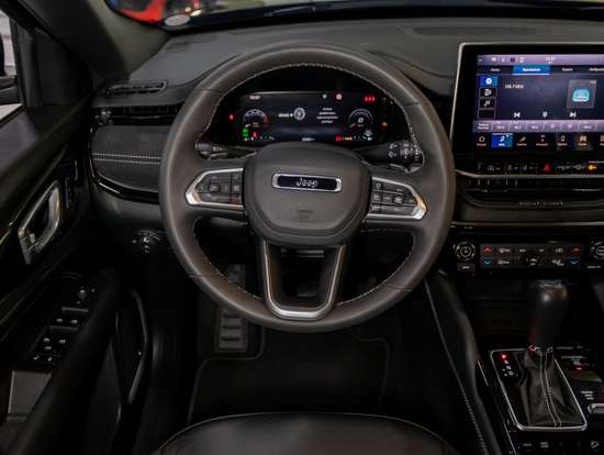 JEEP-COMMANDER-2025