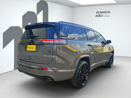 JEEP-COMMANDER-2024