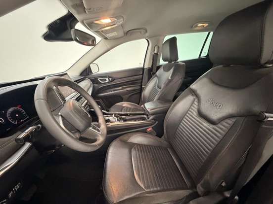 JEEP-COMMANDER-2023
