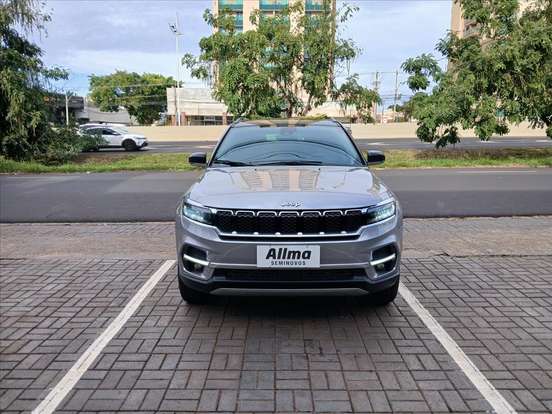 JEEP-COMMANDER-2024