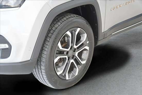 JEEP-COMMANDER-2.0 TD380 TURBO DIESEL LIMITED AT9 JEEP-COMMANDER-2023