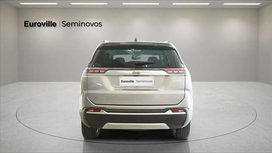 JEEP-COMMANDER-2023